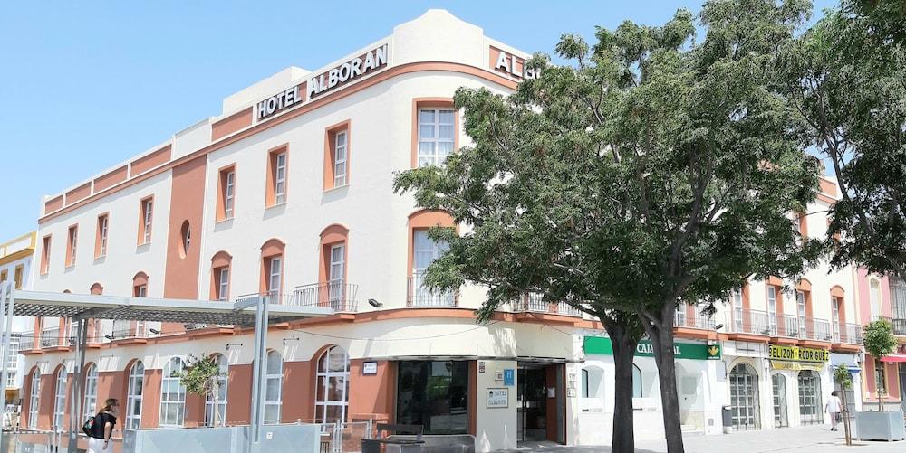 Crisol Chiclana Hotel Chiclana de la Frontera Bagian luar foto
