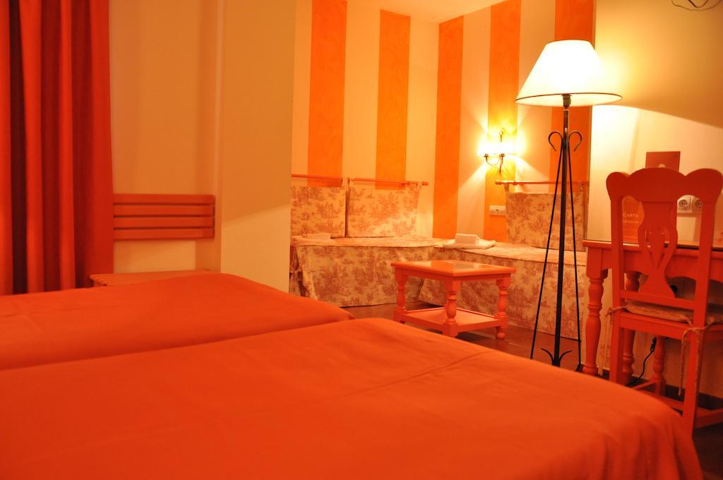 Crisol Chiclana Hotel Chiclana de la Frontera Bagian luar foto
