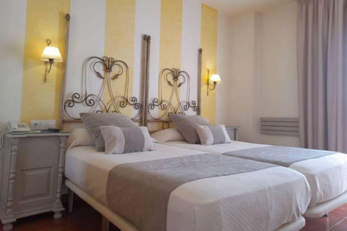Crisol Chiclana Hotel Chiclana de la Frontera Bagian luar foto